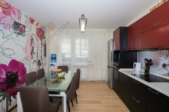 
   Продам 2-комнатную, 64.6 м², Героев-Разведчиков ул, 21/1

. Фото 9.