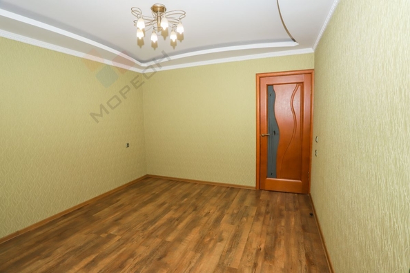 
   Продам 3-комнатную, 91.5 м², 40-летия Победы ул, 33/10

. Фото 29.