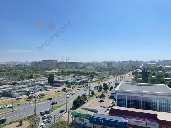 
   Продам 3-комнатную, 59.8 м², Дзержинского ул, 201

. Фото 18.