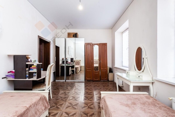 
   Продам дом, 215 м², Краснодар

. Фото 11.