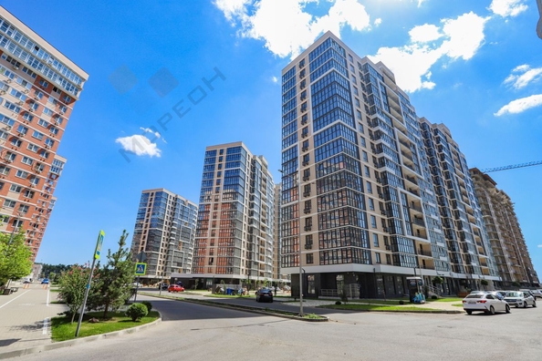 
   Продам 1-комнатную, 36.5 м², Западный Обход ул, 39/1к3

. Фото 29.