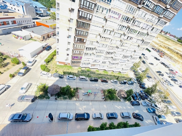 
   Продам 1-комнатную, 53 м², Верхняя дорога ул, 151к2

. Фото 24.