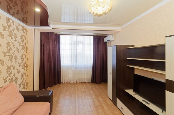 
   Продам 1-комнатную, 48 м², Владимирская ул, 69

. Фото 5.