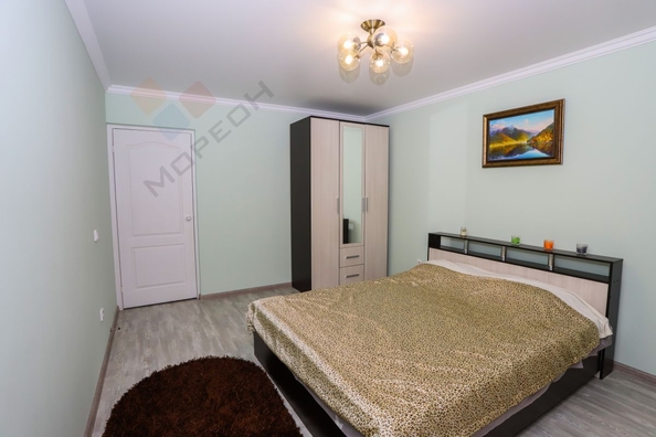 
   Продам 3-комнатную, 90.1 м², Героя Аверкиева А.А. ул, 22

. Фото 4.