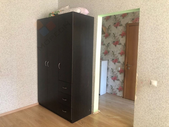 
   Продам 1-комнатную, 31.6 м², Сергея Есенина ул, 108/6

. Фото 8.