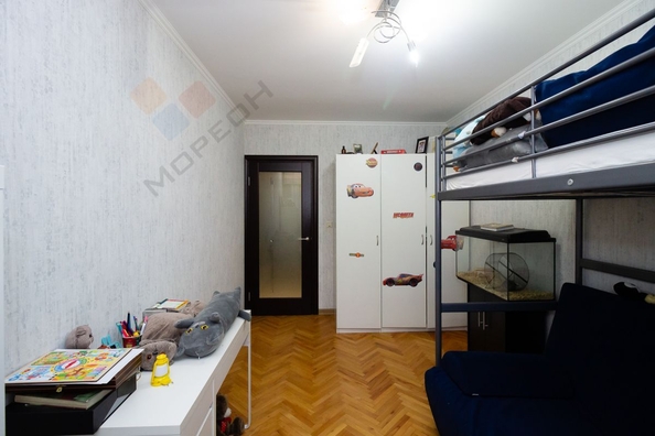 
   Продам 3-комнатную, 74.5 м², Дзержинского ул, 215

. Фото 13.