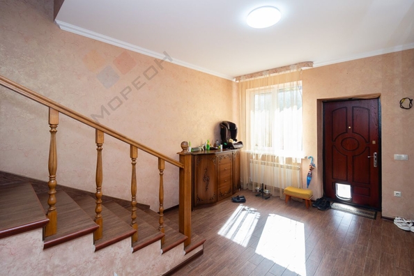 
   Продам дом, 337.9 м², Краснодар

. Фото 3.