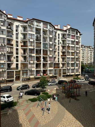 
   Продам 3-комнатную, 76 м², Крымская ул, к 19

. Фото 2.