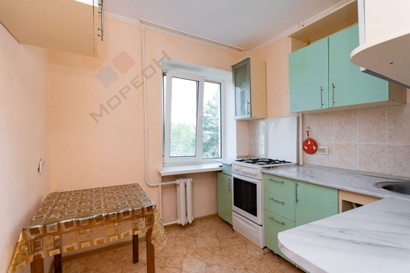 
   Продам 2-комнатную, 41.8 м², Курчатова ул, 10

. Фото 9.