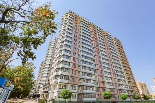 
   Продам 2-комнатную, 57.8 м², Героя Владислава Посадского ул, 17к2

. Фото 30.