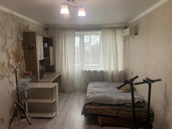 
   Продам 1-комнатную, 30 м², Чехова ул, 1

. Фото 2.