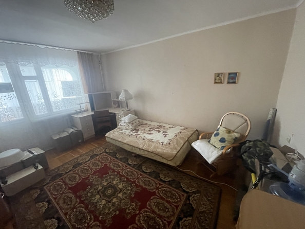 
   Продам 2-комнатную, 57 м², Крылова ул, 81

. Фото 2.