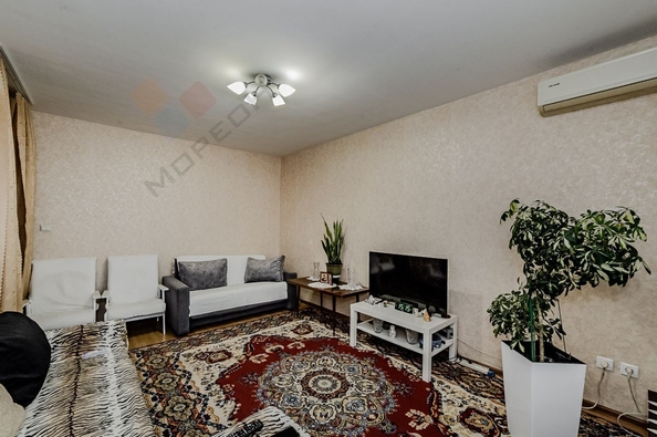 
   Продам 2-комнатную, 53.3 м², Академика Лукьяненко П.П. ул, 8

. Фото 5.