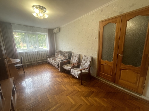 
   Продам 3-комнатную, 60 м², Краснозеленых ул, 7

. Фото 3.