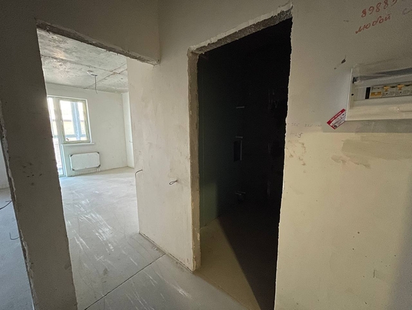 
  Продается 1-комн. квартира, 45 м², Омелькова ул, д. 93
. Фото 2.