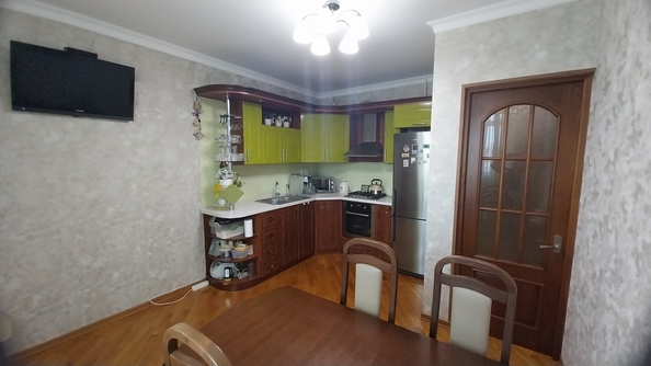 
   Продам 3-комнатную, 81 м², Спортивная ул, 37А

. Фото 4.