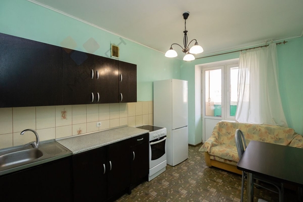 
   Продам 1-комнатную, 35.5 м², Стасова ул, 183/1

. Фото 7.