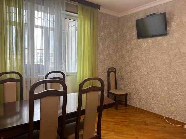 
   Продам 3-комнатную, 81 м², Спортивная ул, 37А

. Фото 10.