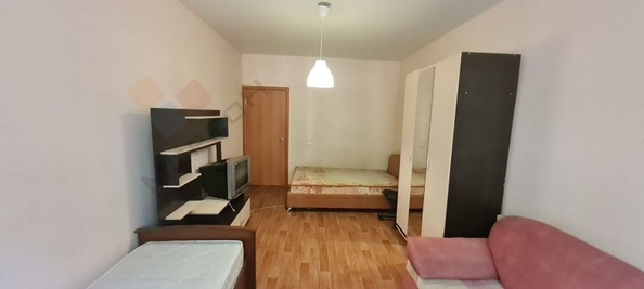 
   Продам 1-комнатную, 39.7 м², Героев-Разведчиков ул, 22

. Фото 4.