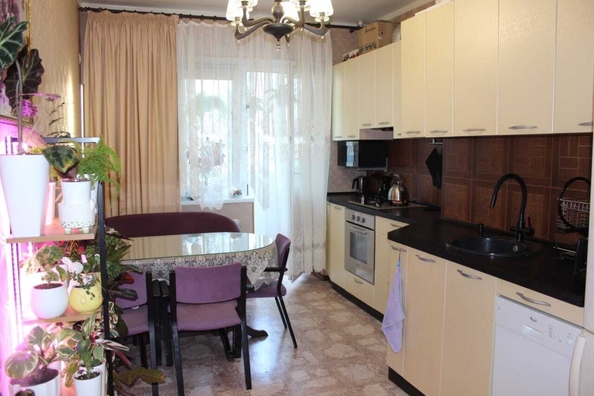 
   Продам 3-комнатную, 90 м², Ленина ул, 178к1

. Фото 1.