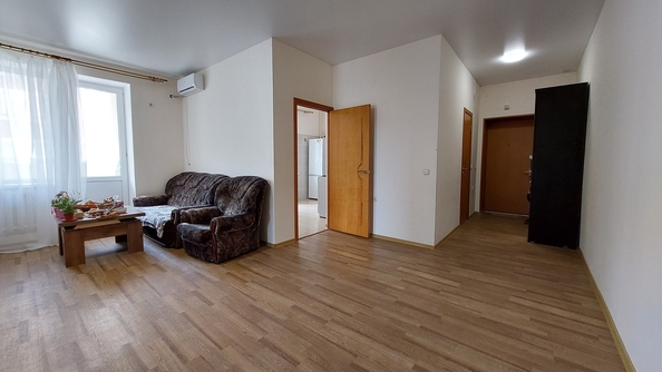 
   Продам 3-комнатную, 87 м², Крымская ул, 244

. Фото 3.