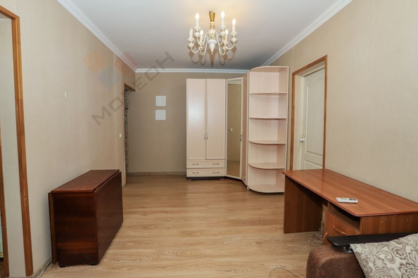 
   Продам 2-комнатную, 43.4 м², Выставочная ул, 6

. Фото 2.