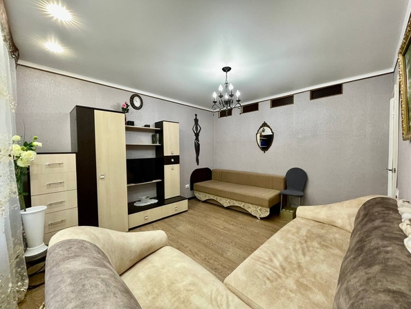 
   Продам 1-комнатную, 40 м², Ленина ул, 177

. Фото 16.