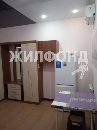 
   Продам 1-комнатную, 27.3 м², Амбровая ул, 31

. Фото 2.