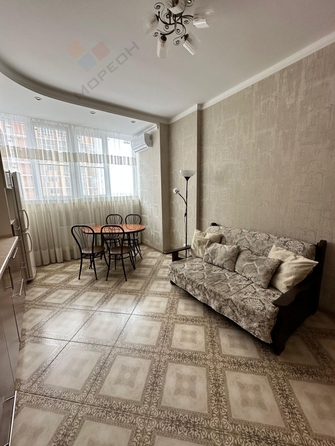 
   Продам 1-комнатную, 47 м², Архитектора Петина ул, 18/2

. Фото 4.