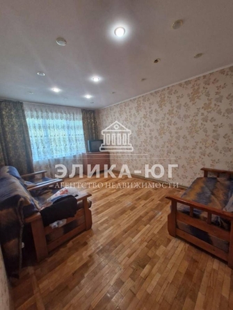 
  Продается 2-комн. квартира, 42.6 м², 1-й мкр
. Фото 5.