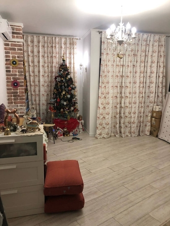 
   Продам 1-комнатную, 33 м², Урожайная ул, 27Г

. Фото 2.