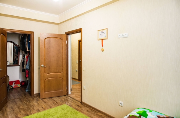 
   Продам 3-комнатную, 80 м², Клубничная ул, 88

. Фото 12.