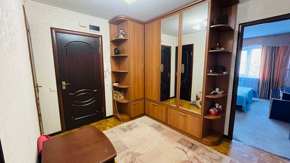 
   Продам 3-комнатную, 71 м², Голубые дали ул, 7

. Фото 4.