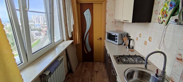 
   Продам 1-комнатную, 33.5 м², Виноградная ул, 224/6

. Фото 6.