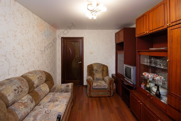 
   Продам 3-комнатную, 64.7 м², Уральская ул, 184

. Фото 32.