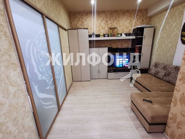 
   Продам 2-комнатную, 56 м², Троицкая ул, 46

. Фото 1.