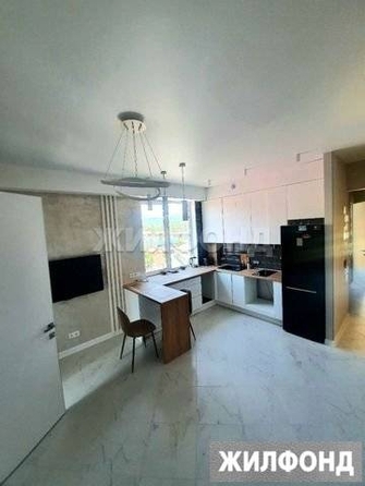 
   Продам 3-комнатную, 60 м², Гастелло ул, 28к1

. Фото 3.