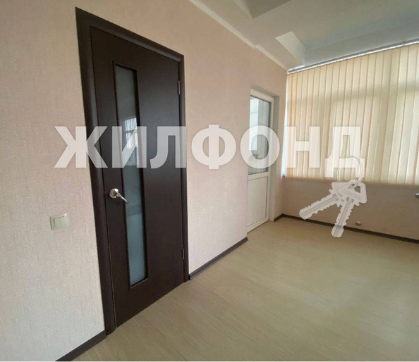 
   Продам 3-комнатную, 131.6 м², Туапсинская ул, 9/2

. Фото 6.