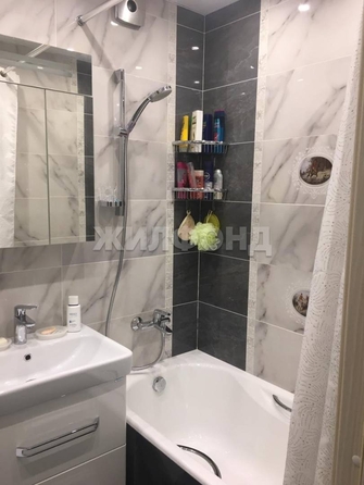 
   Продам 1-комнатную, 36 м², Железобетон снт, 6

. Фото 9.