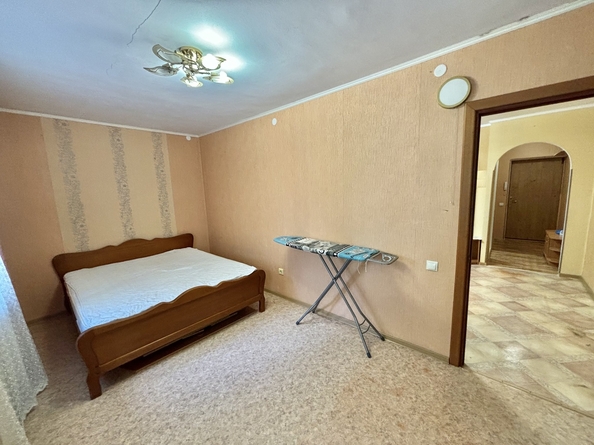 
   Продам 2-комнатную, 42 м², Трудящихся ул, 2

. Фото 14.