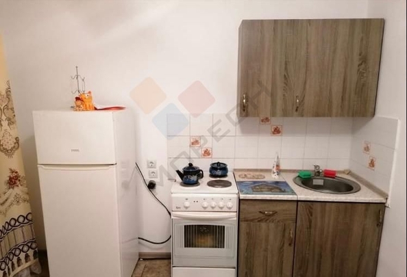 
   Продам 1-комнатную, 38.2 м², Академика Лукьяненко П.П. ул, 28

. Фото 5.