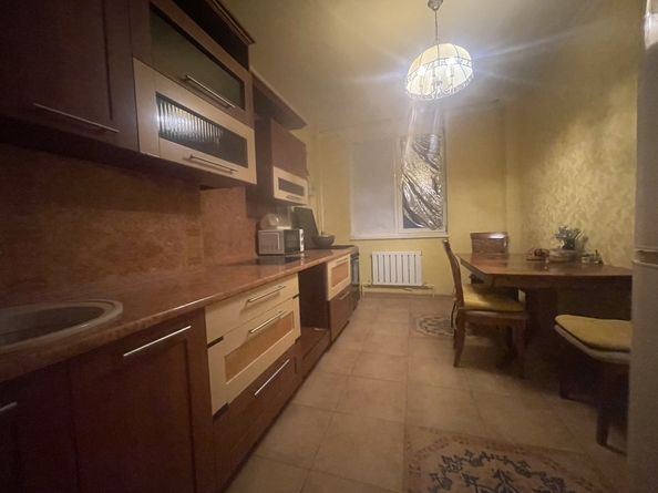 
   Продам 2-комнатную, 78 м², Ленина ул, 183

. Фото 3.