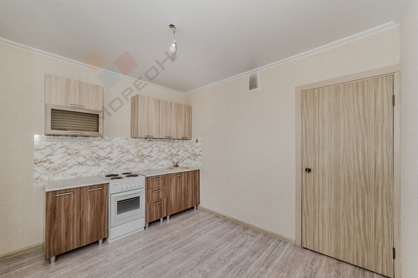 
   Продам 1-комнатную, 37.9 м², Душистая ул, 23

. Фото 2.