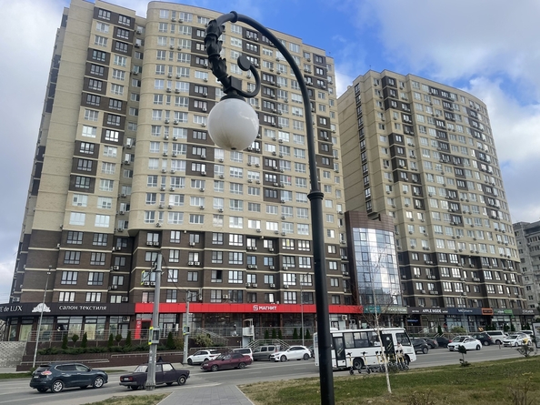 
   Продам 1-комнатную, 42 м², Ленина ул, 173Ак4

. Фото 15.