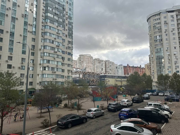 
   Продам офис, 58 м², Кубанская Набережная ул, 37

. Фото 9.