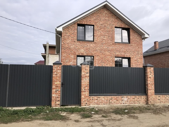 
   Продам дом, 140 м², Краснодар

. Фото 1.