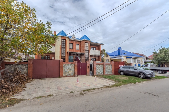 
   Продам дом, 257.3 м², Краснодар

. Фото 1.