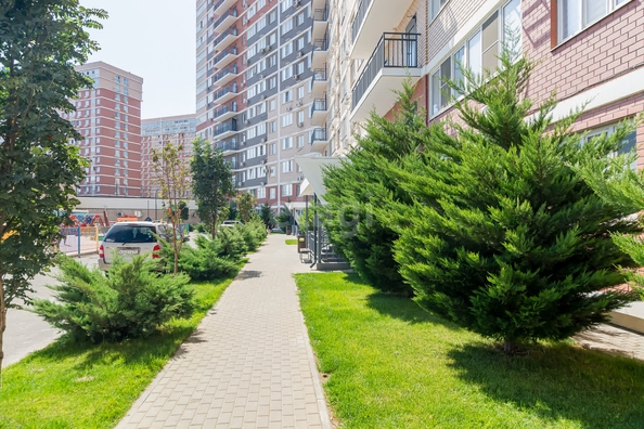 
   Продам 3-комнатную, 62.1 м², Западный Обход ул, 45

. Фото 25.