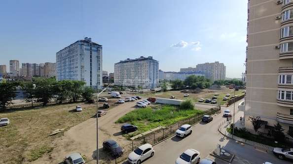 
   Продам 3-комнатную, 92.2 м², Круговая ул, 4в/1

. Фото 26.