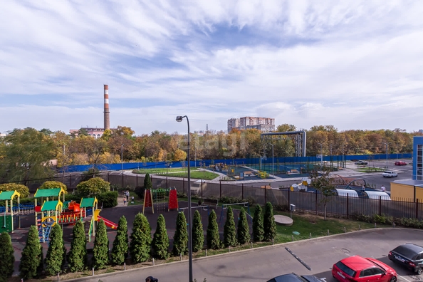 
   Продам 2-комнатную, 62.5 м², Шоссе Нефтяников ул, 22/1

. Фото 22.